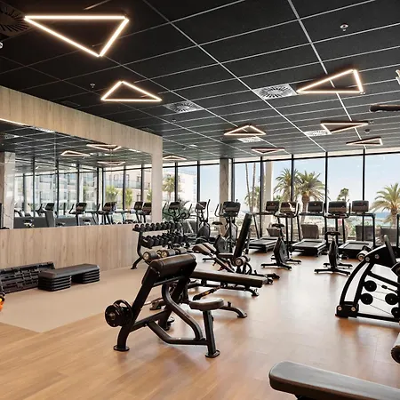 ホテル ベスト トリトン ベナルマデナ