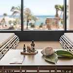 Hotel Triton 4*
