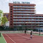 Triton Hotel