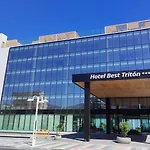 Triton Hotel