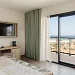 Triton Hotel 4*