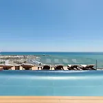 Triton 4* Benalmádena