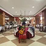 Hotel Triton 4*